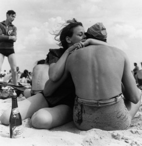 Coney Island Embrace